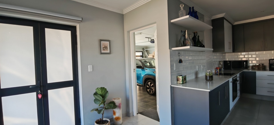 3 Bedroom Property for Sale in Dana Bay Western Cape